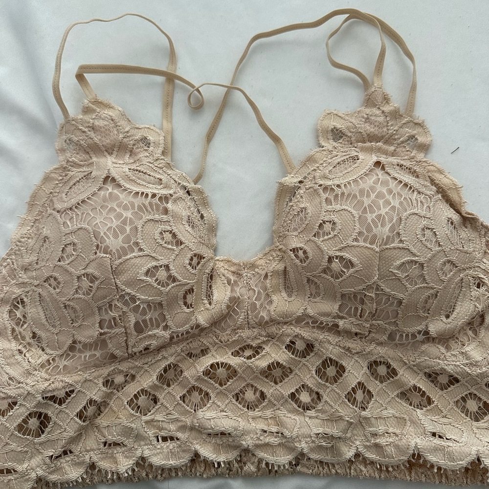 Lace Bralette in Cream